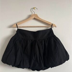 Aritzia Sunday best bubble skirt